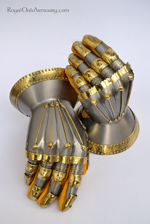 Hourglass Gauntlets Royal Oak Armoury